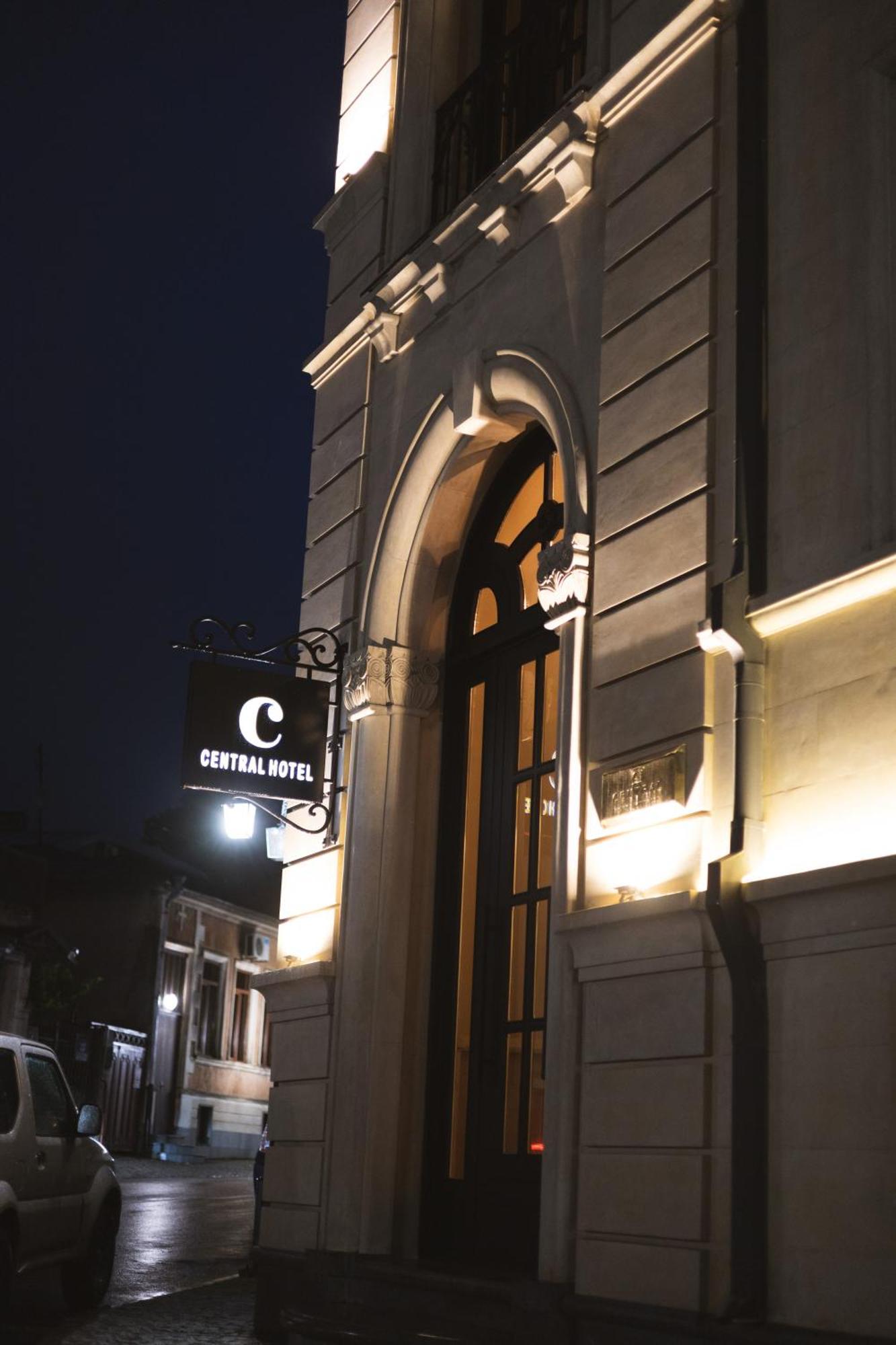 Central Hotel Κουτάισι Εξωτερικό φωτογραφία