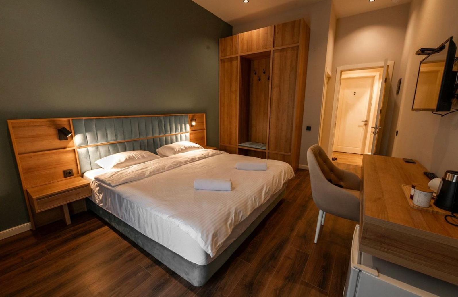 Central Hotel Κουτάισι Εξωτερικό φωτογραφία