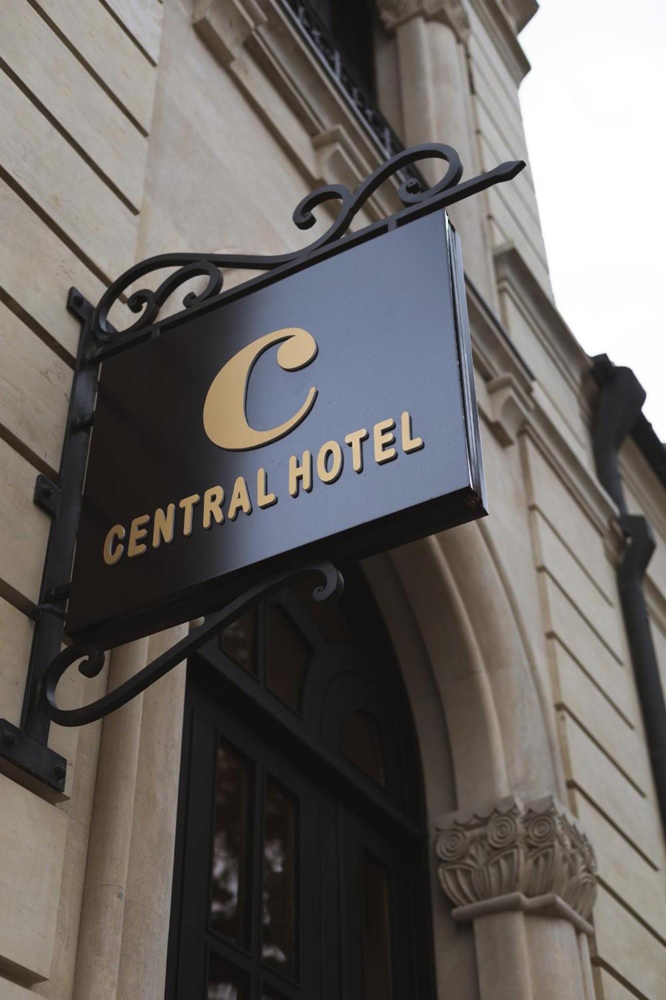 Central Hotel Κουτάισι Εξωτερικό φωτογραφία