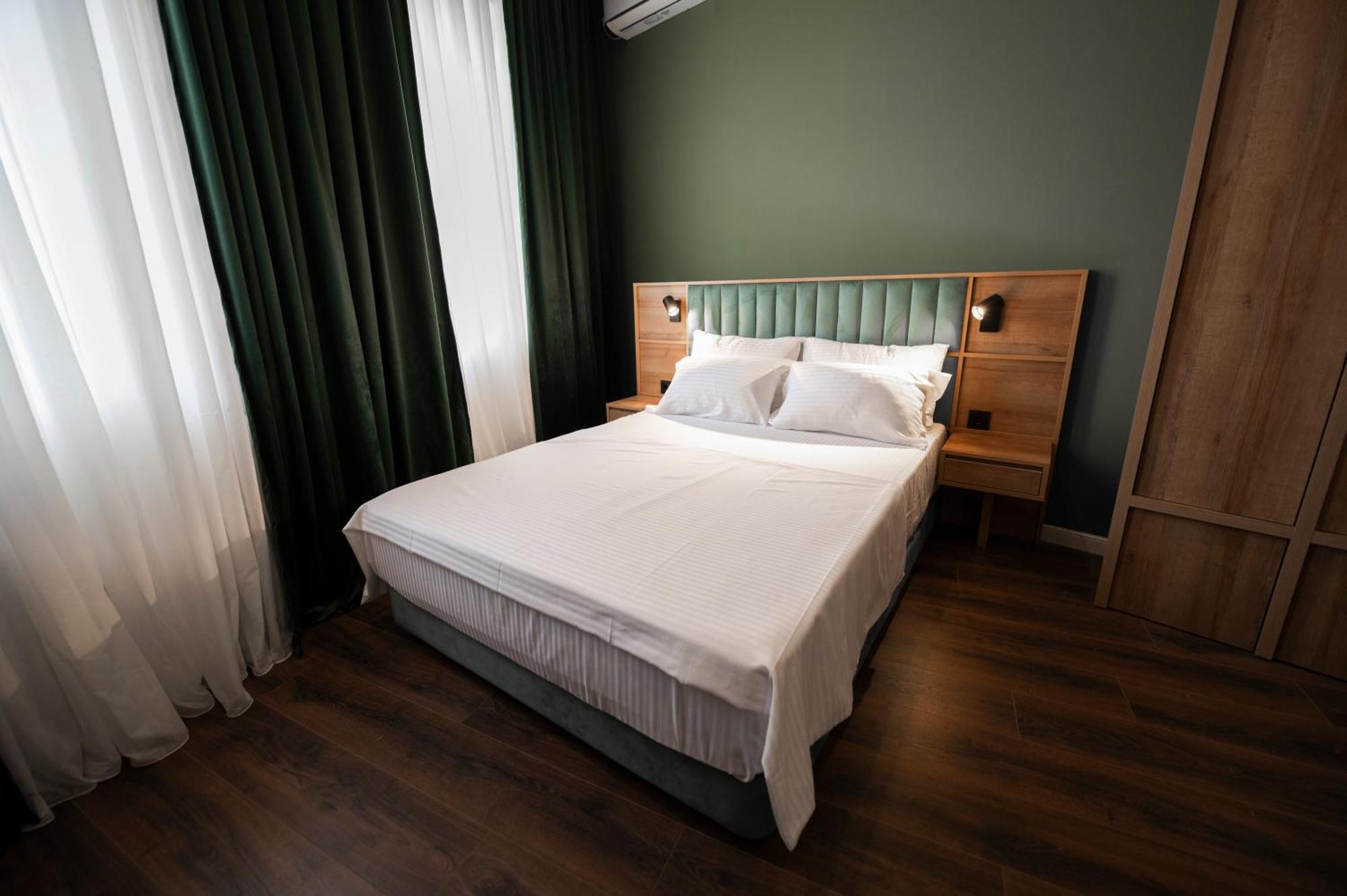 Central Hotel Κουτάισι Εξωτερικό φωτογραφία