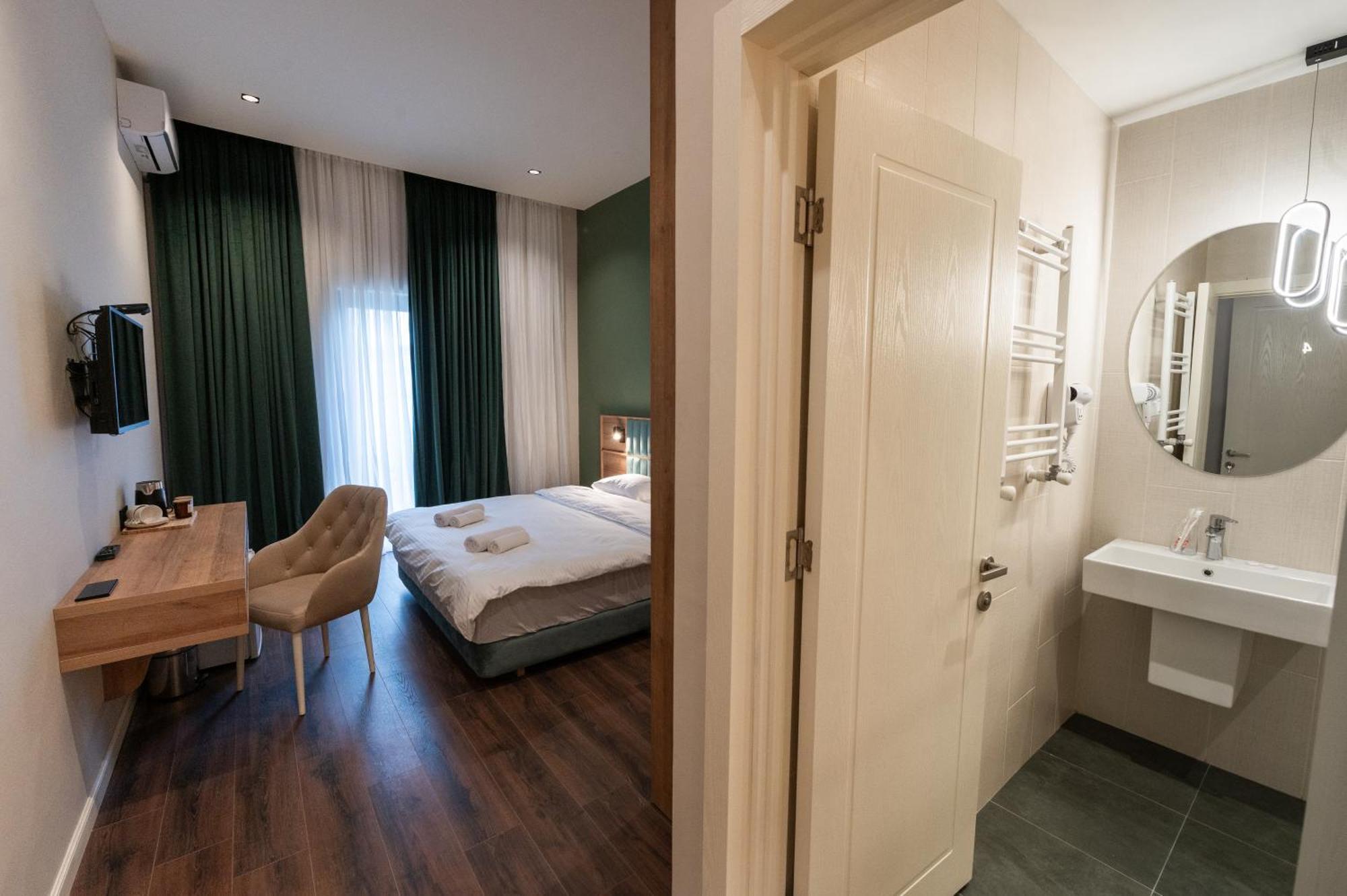 Central Hotel Κουτάισι Εξωτερικό φωτογραφία