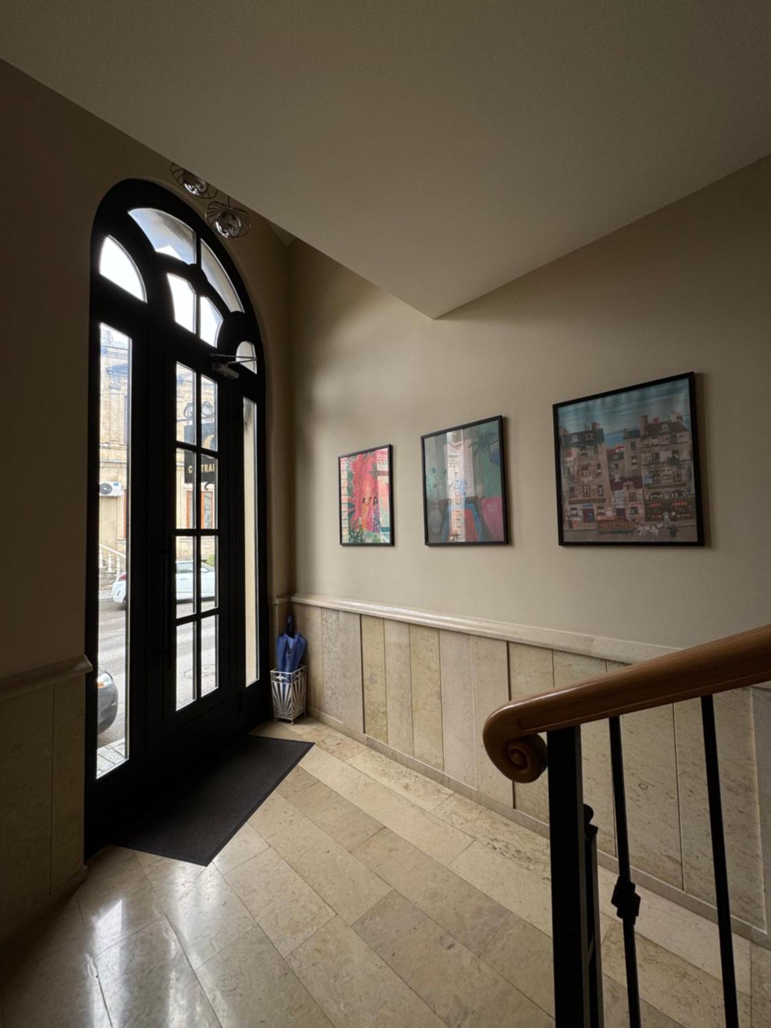Central Hotel Κουτάισι Εξωτερικό φωτογραφία